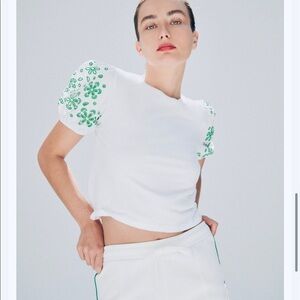 NEW Zara embroidery perforated shirt